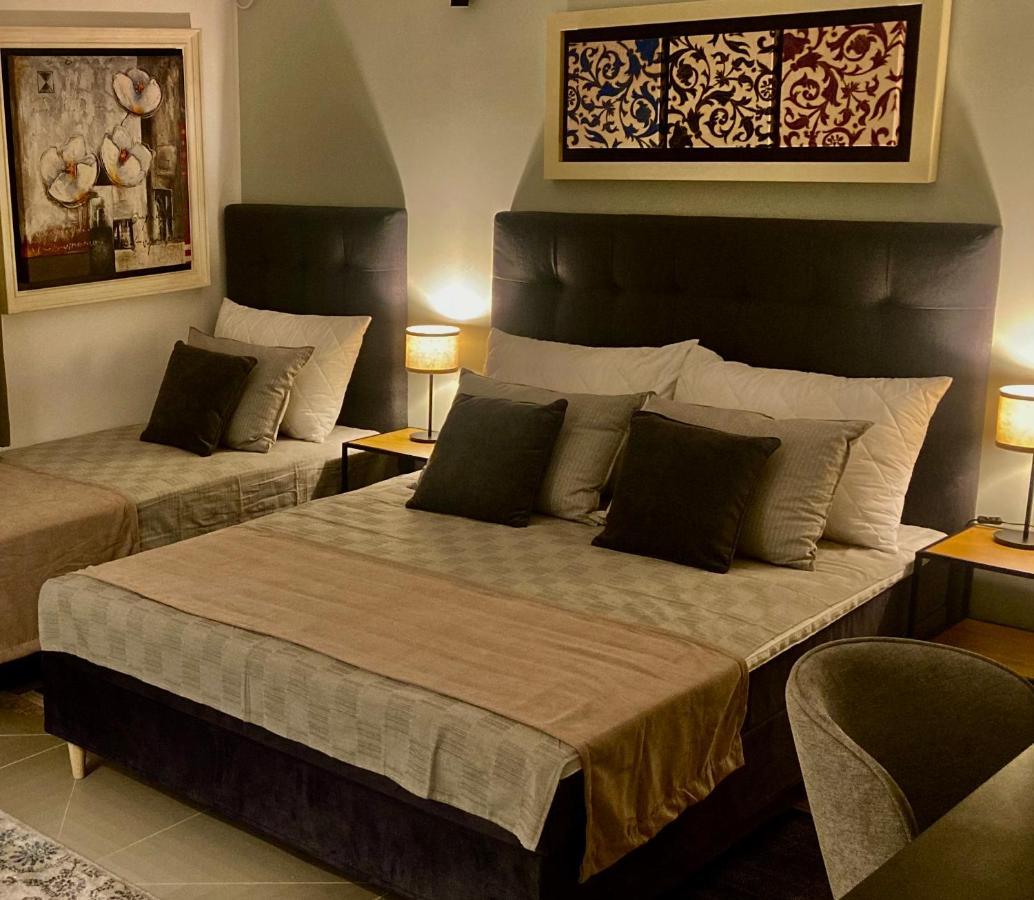4Rooms 4U Belgrado Buitenkant foto