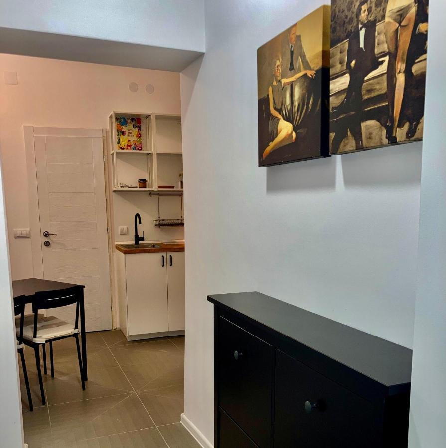 4Rooms 4U Belgrado Buitenkant foto
