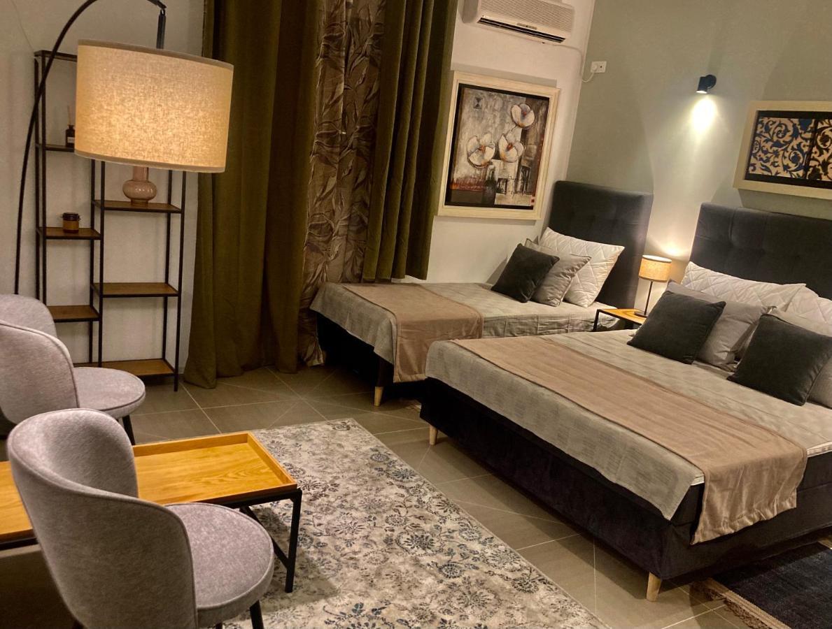 4Rooms 4U Belgrado Buitenkant foto