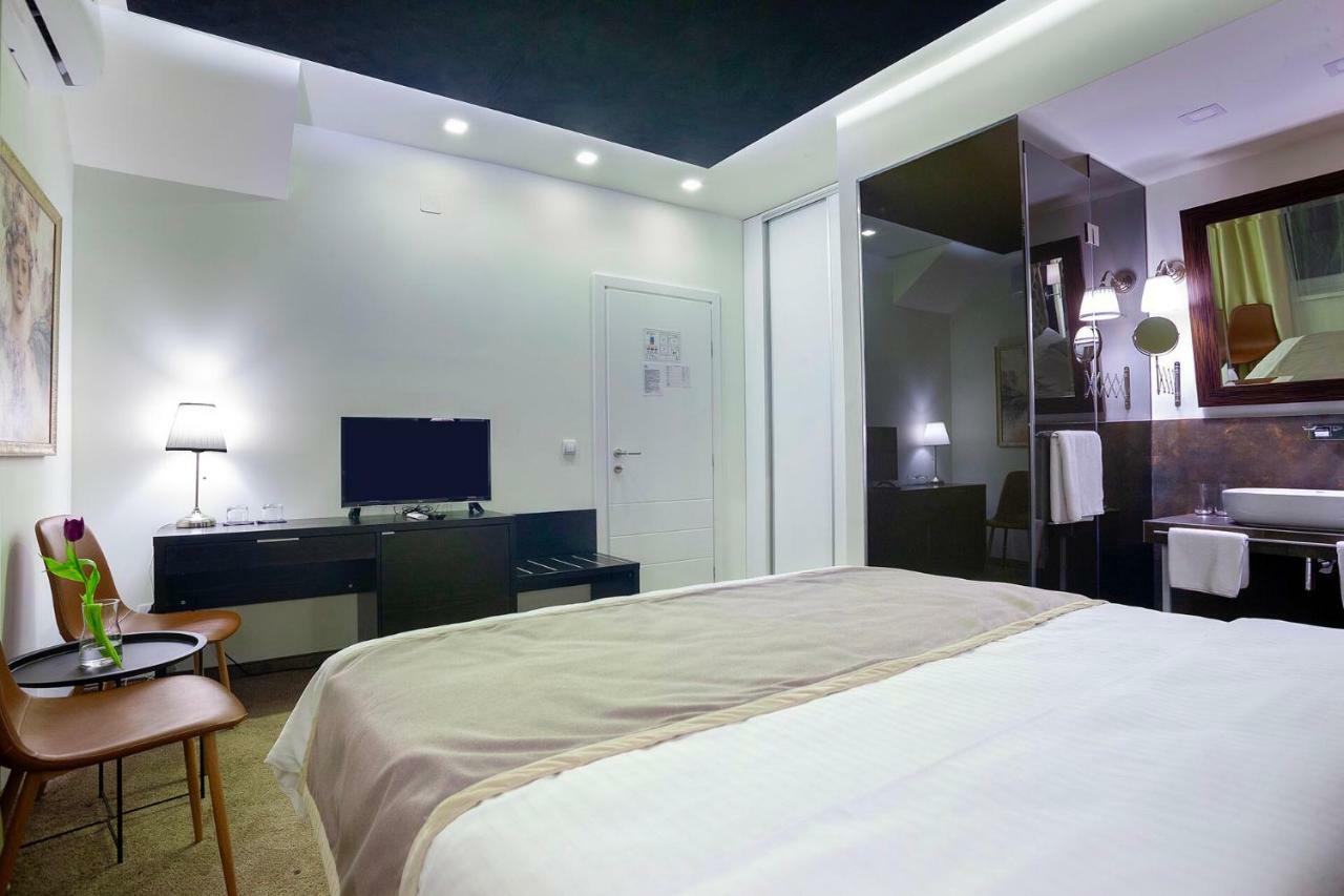4Rooms 4U Belgrado Buitenkant foto